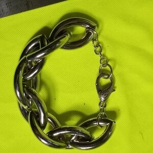 Silvertone large link chain Bracelet large lobster claw clasp